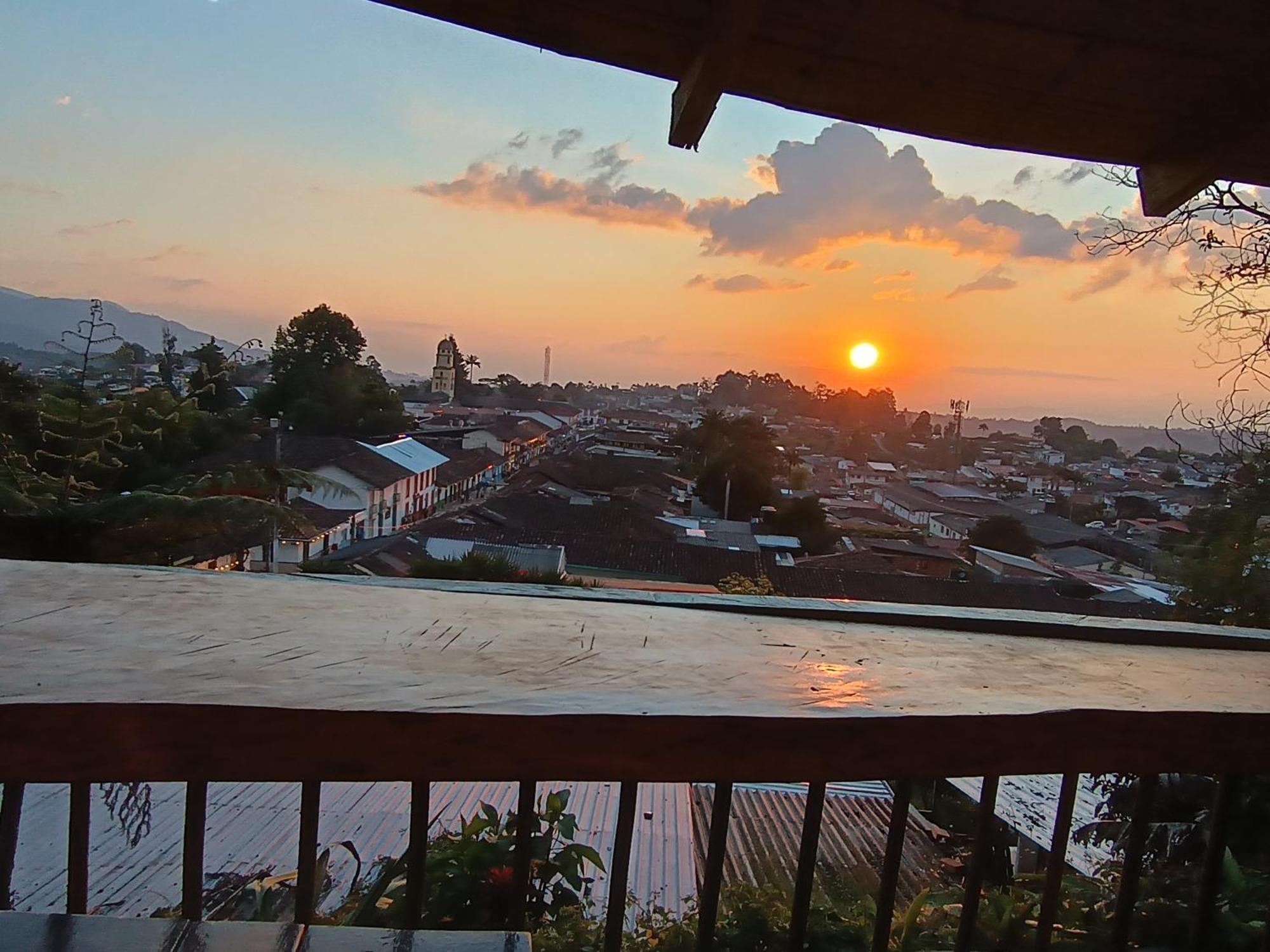 Atardecer De Salento Hotel Luaran gambar